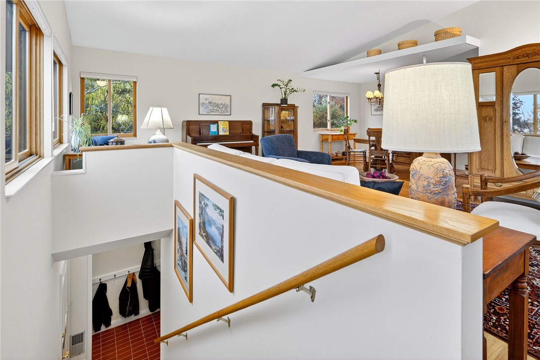 231 Strawberry Hill Circle 4