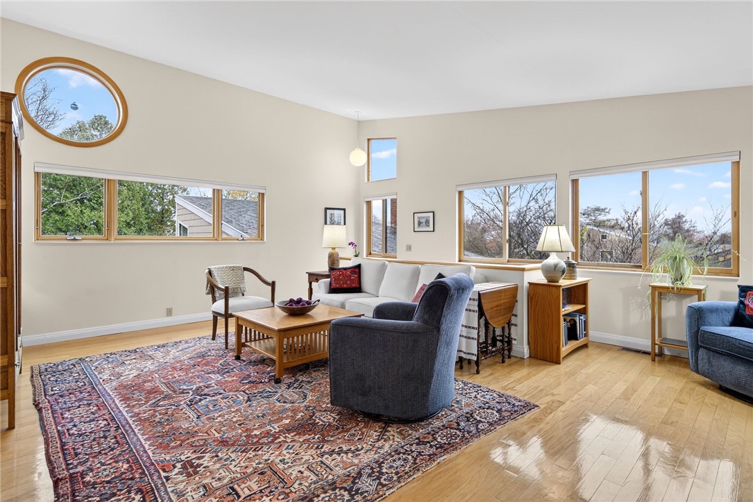 231 Strawberry Hill Circle 4