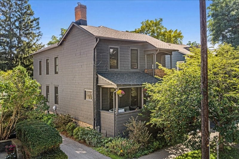421 N Cayuga Street