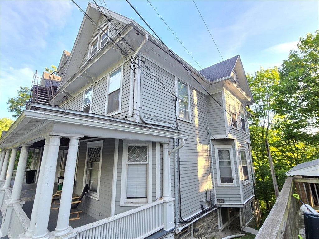 116 - 118 Ferris Place 18