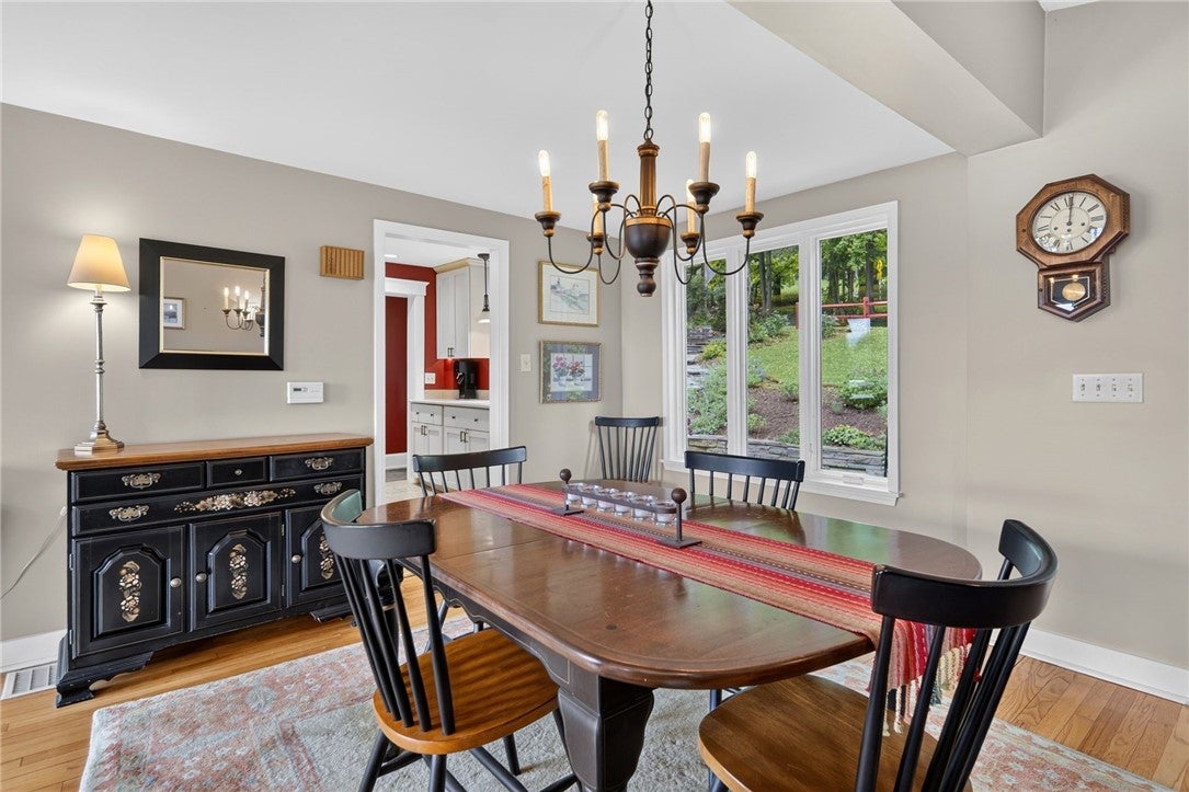 105 Hillcrest Drive