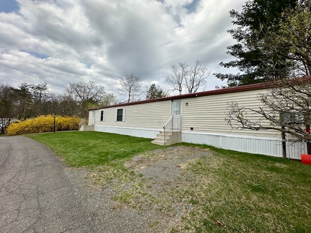 211 Pauls Way, Ithaca, New York image 2