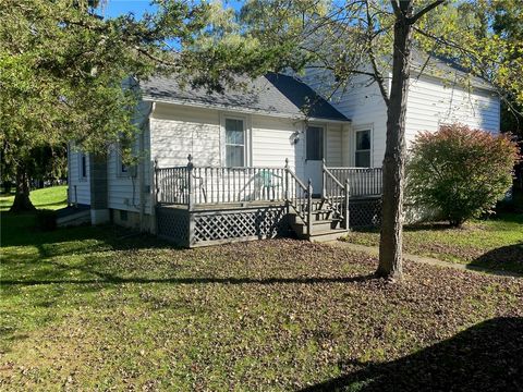 127 Drake Road Lansing NY 14882