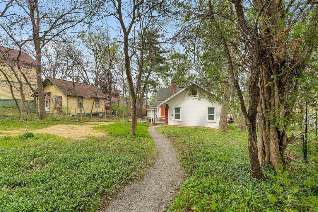 134 Pearsall Place, Ithaca, New York image 2