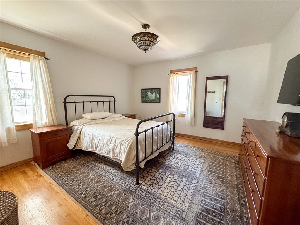 109 W York Street, Ithaca, New York image 17