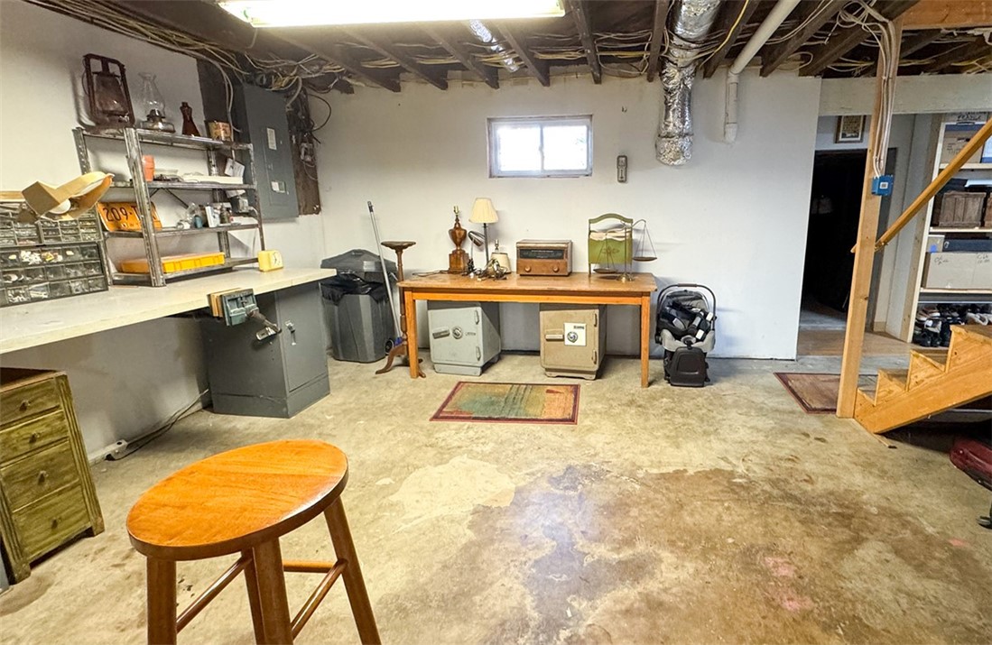 109 W York Street, Ithaca, New York image 28