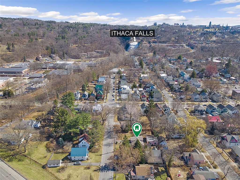 109 W York Street, Ithaca, New York image 4