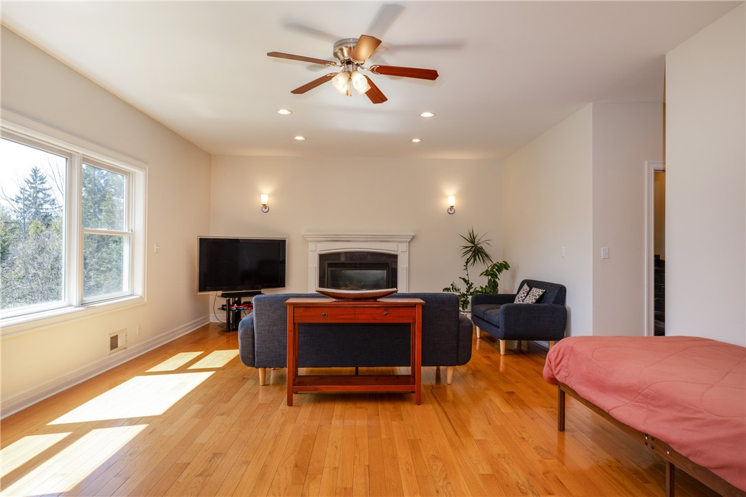 109 Larisa Lane, Ithaca, New York image 11