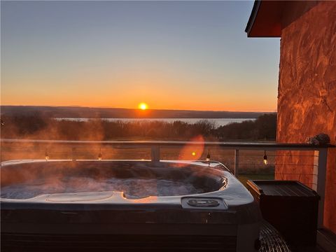 Homes For Sale - 9045 Prossick Road<br/> Seneca County, Lodi, NY 14860