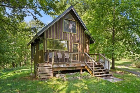 132 Brickyard Road Lansing NY 14882