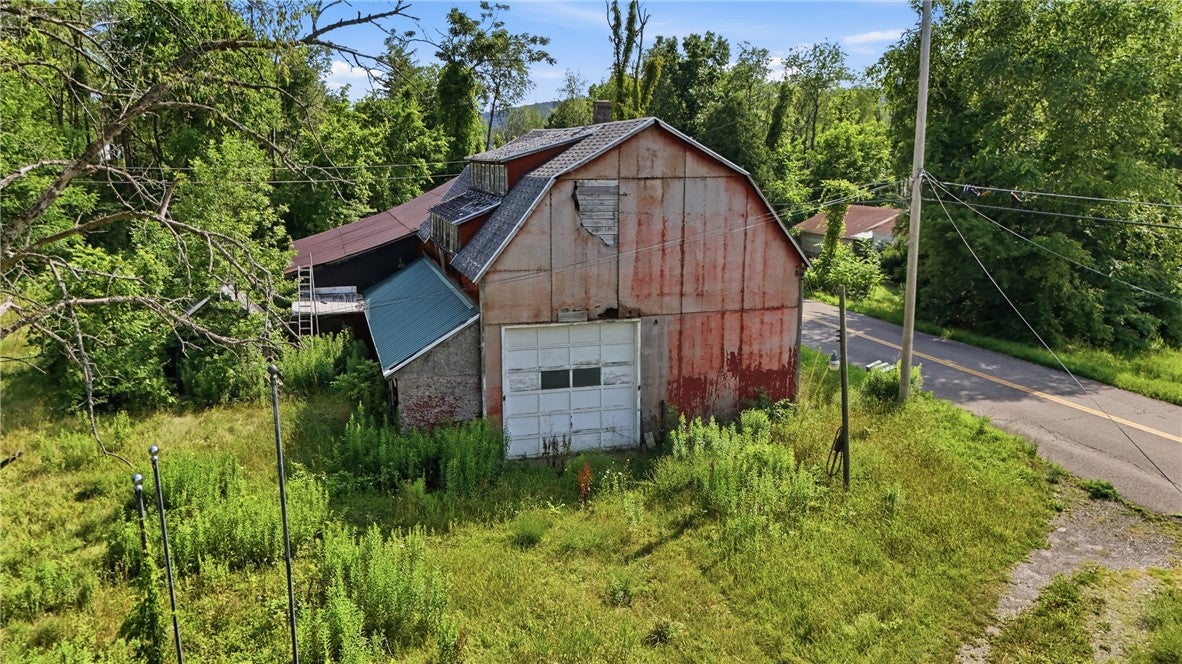 189 Michigan Hollow Road