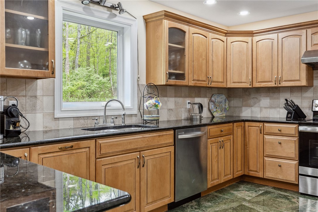 321 Old Gorge Road, Ithaca, New York image 10