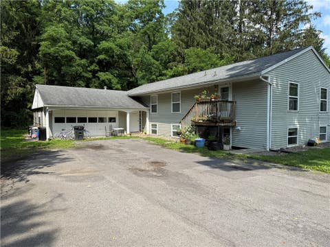 Photo for 202 Sapsucker Woods Road