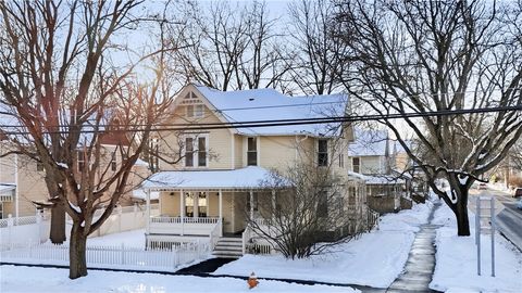 402 S Plain Street Ithaca NY 14850