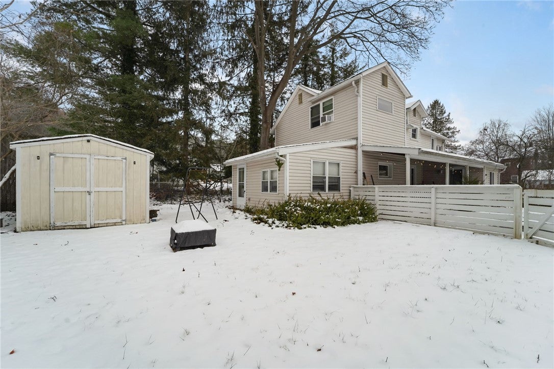 415 N Aurora Street