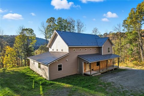9596 W Creek Road Richford NY 13835