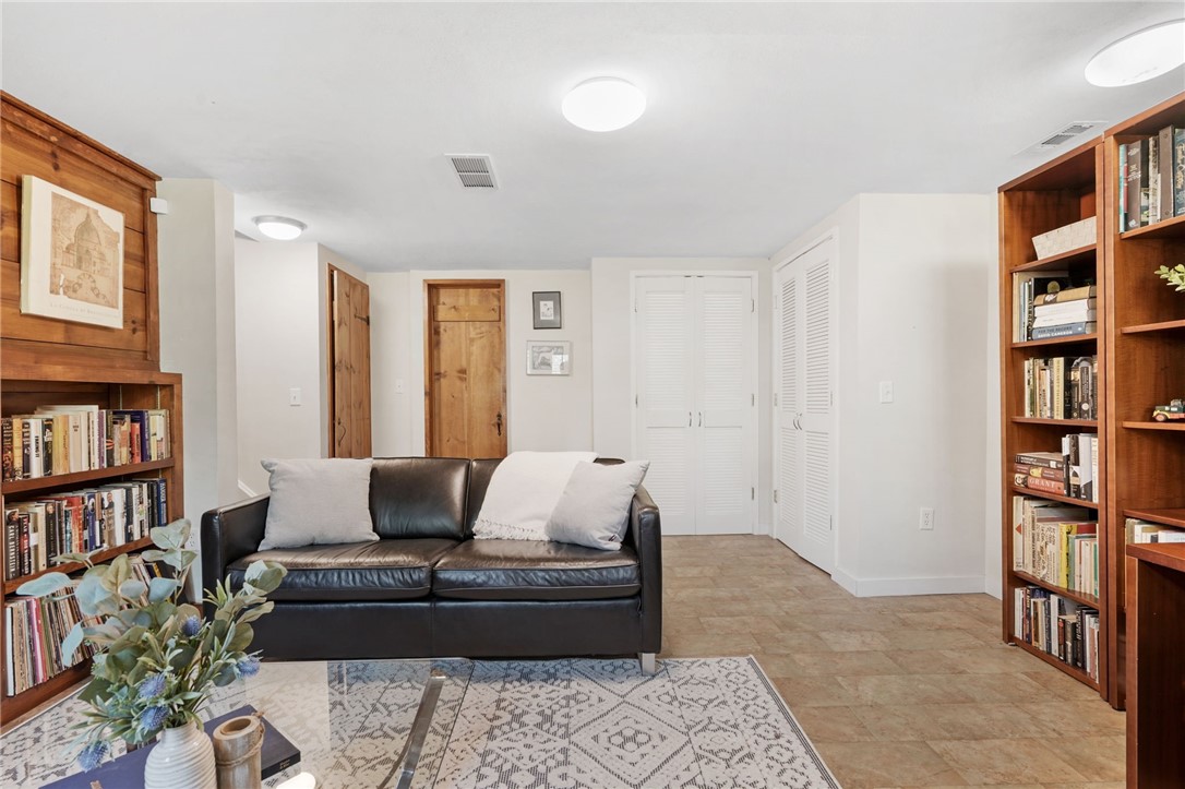 306 Winthrop Drive, Ithaca, New York image 16