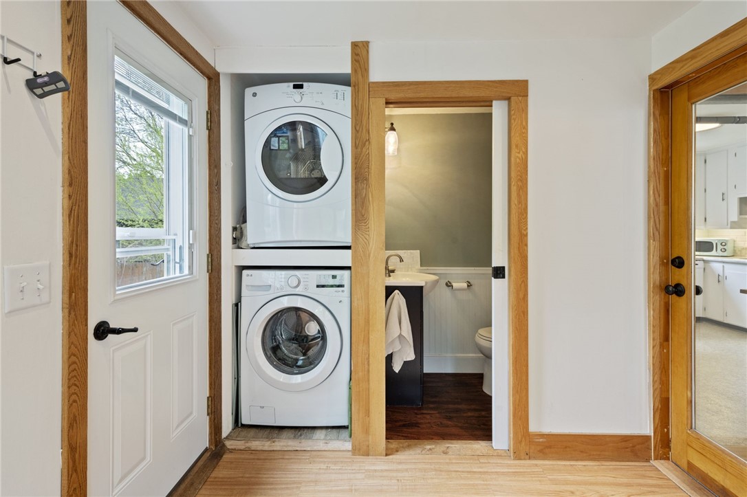 205 E Falls Street, Ithaca, New York image 15