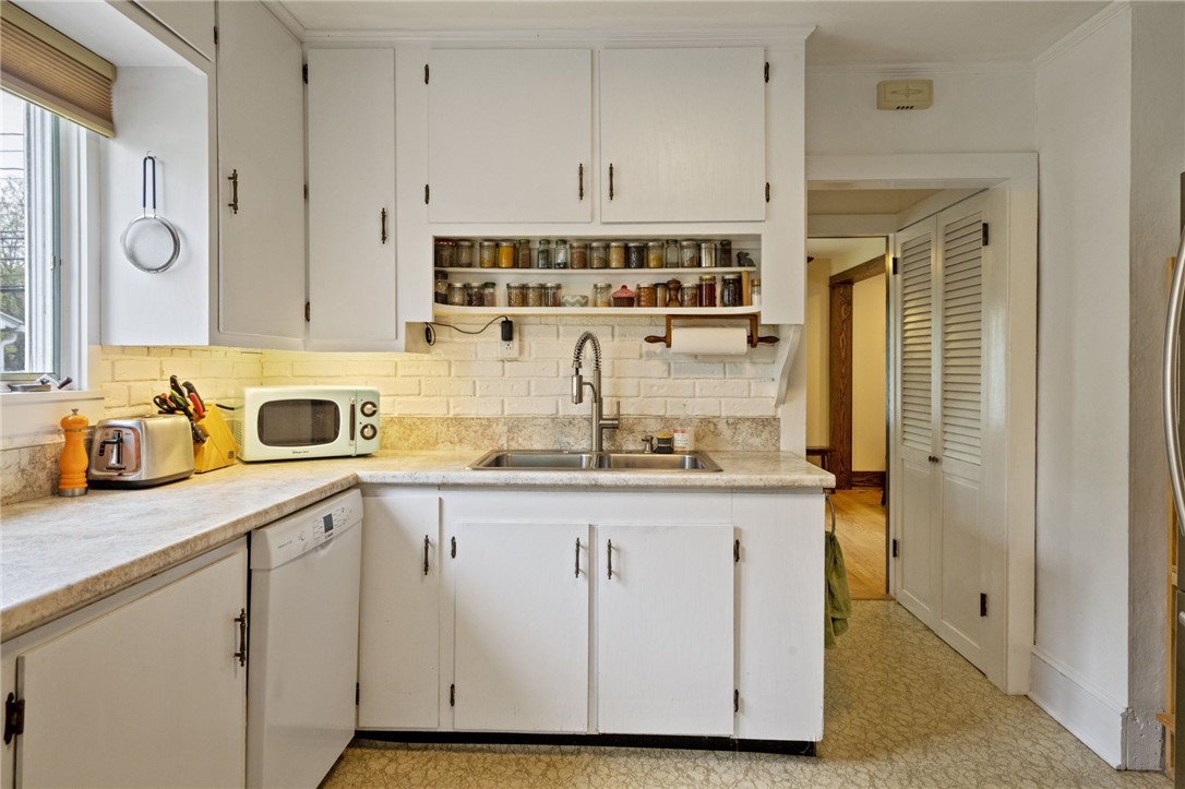 205 E Falls Street, Ithaca, New York image 19