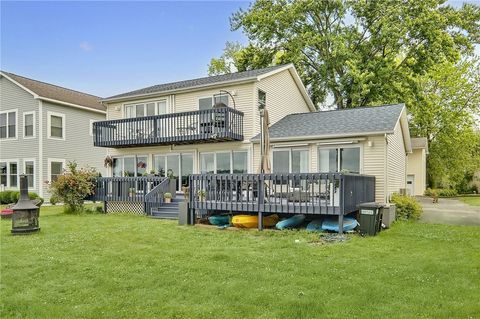 22 Ladoga Park Road W Lansing NY 14882