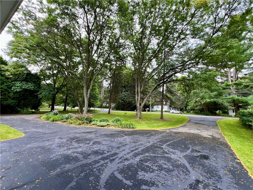 1026 Hanshaw Road
