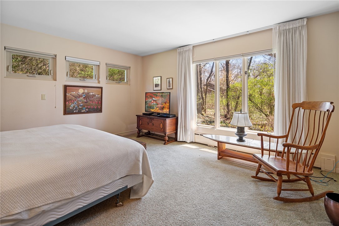 150 N Sunset Drive, Ithaca, New York image 24