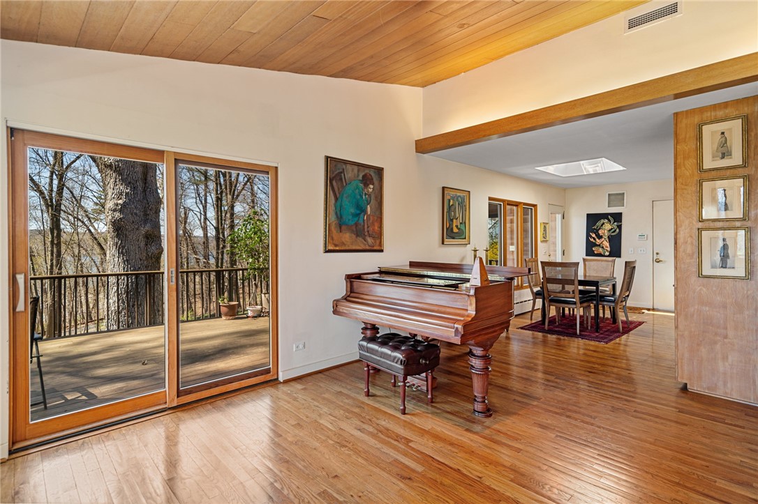 150 N Sunset Drive, Ithaca, New York image 6