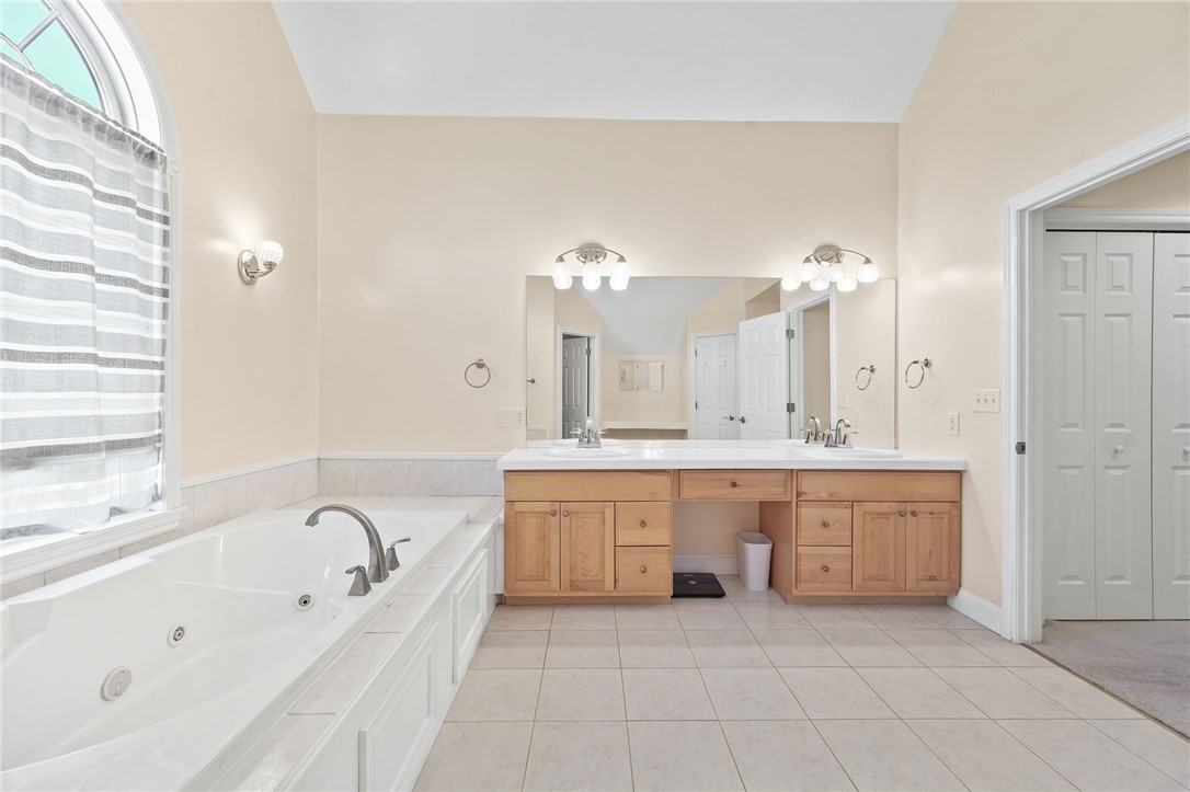 9 Fairwinds Way, Lansing, New York image 28