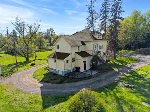 Homes For Sale - 17 Myers Road<br/> Lansing, NY 14882