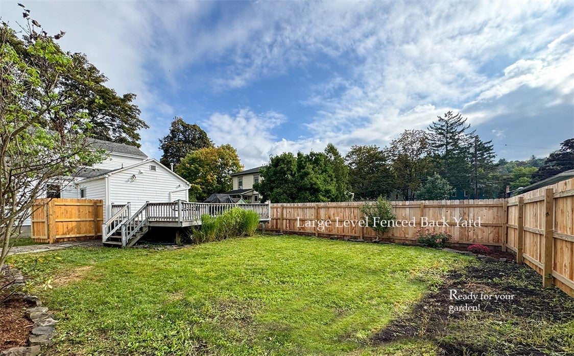 209 E Yates Street