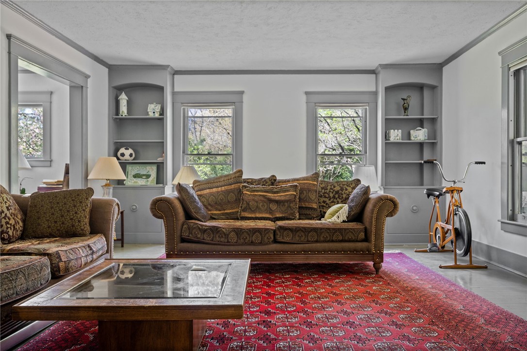206 Elmwood Avenue, Ithaca, New York image 3