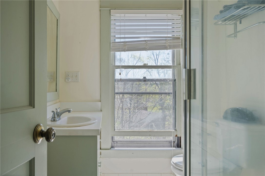 206 Elmwood Avenue, Ithaca, New York image 27