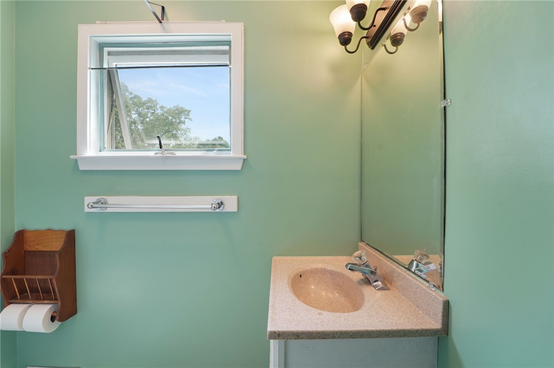 63 Floral Avenue, Cortland, New York image 17