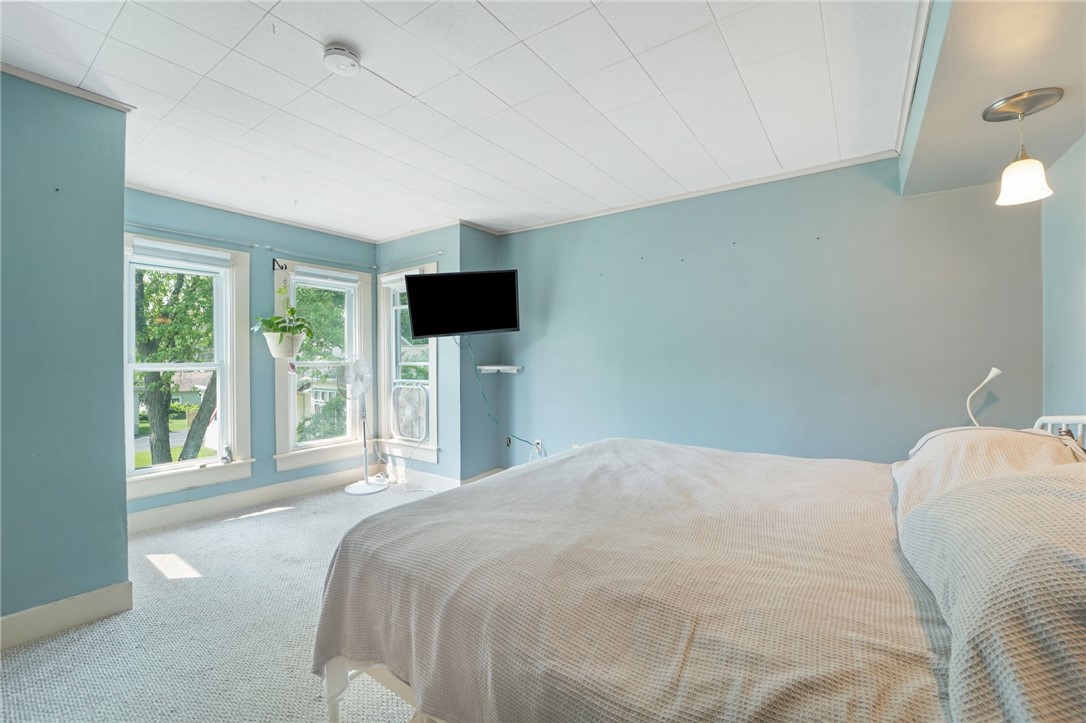 63 Floral Avenue, Cortland, New York image 21