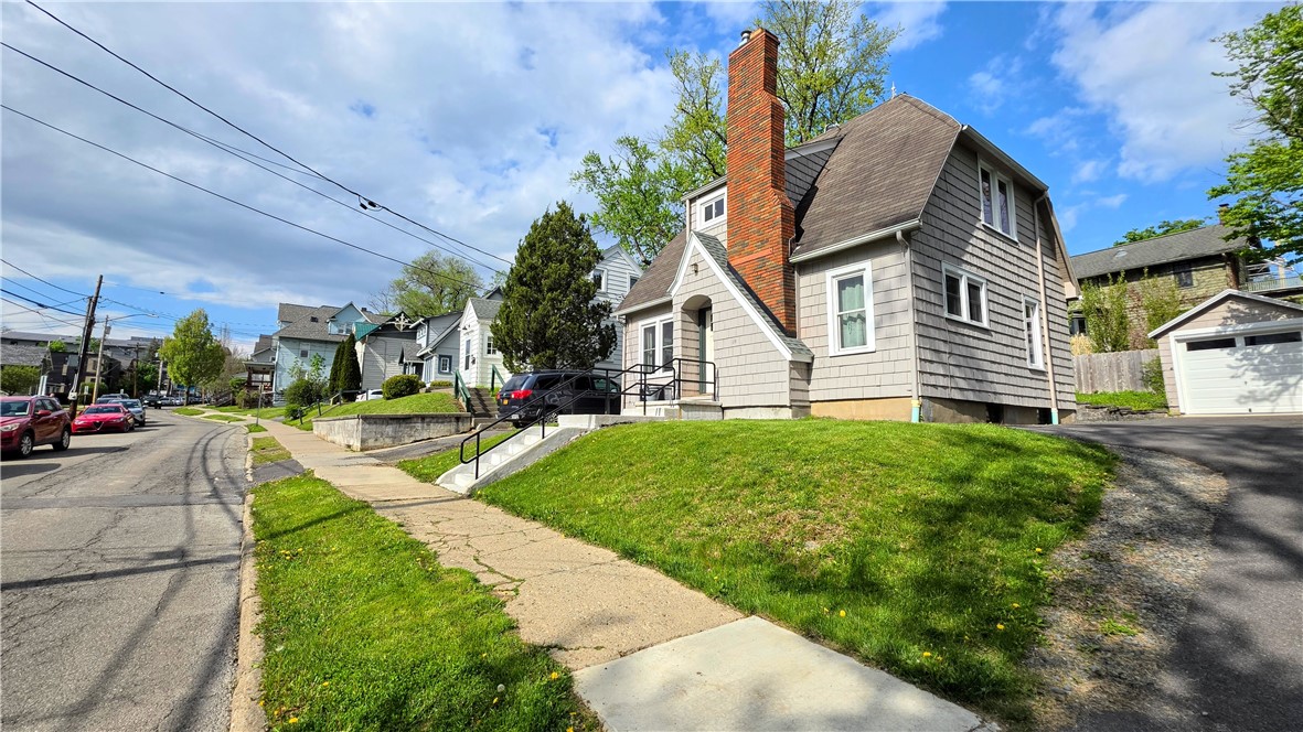 119 Linden Avenue