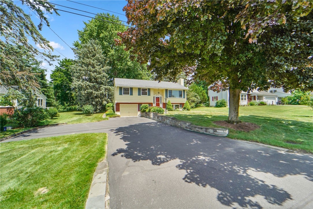 410 Winthrop Drive