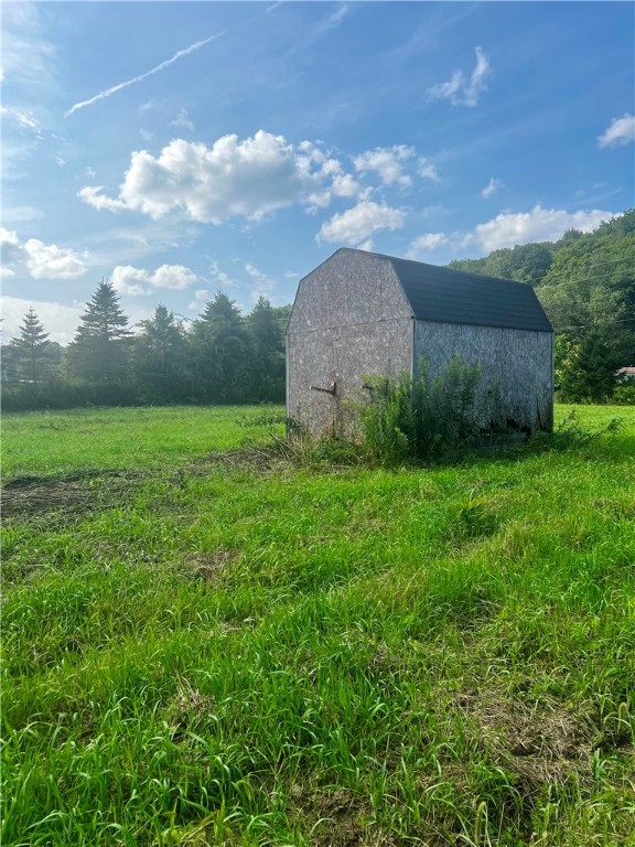 Light Road, Richford, New York image 1