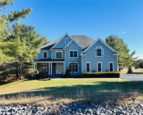 Homes For Sale - 19 Tiger Lily Lane<br/> Lansing, NY 14850