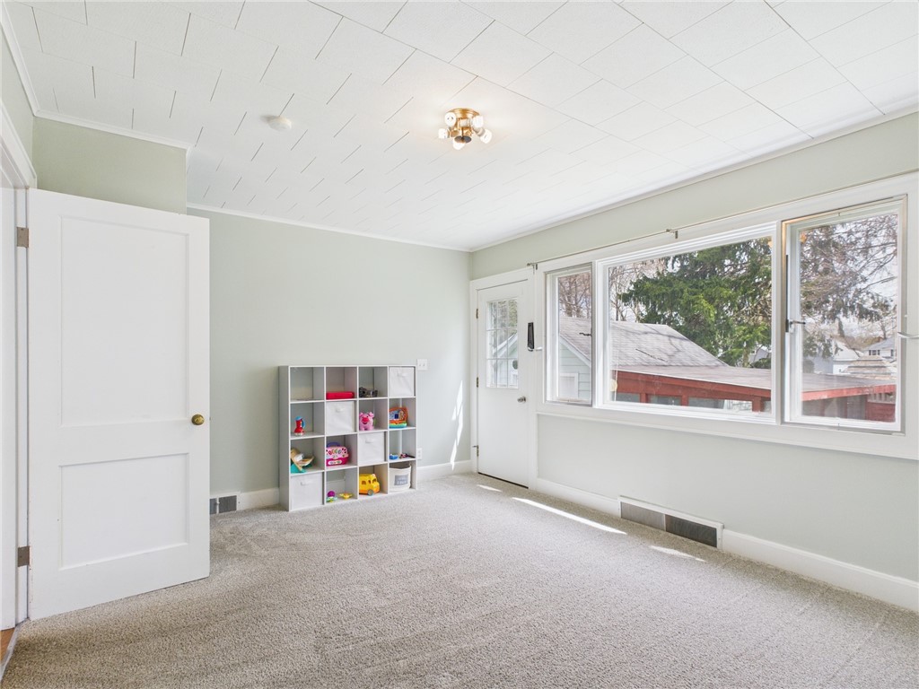11 Parker Avenue, Cortland, New York image 8