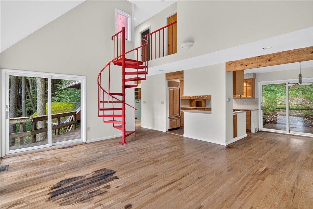 2065 Ellis Hollow Road