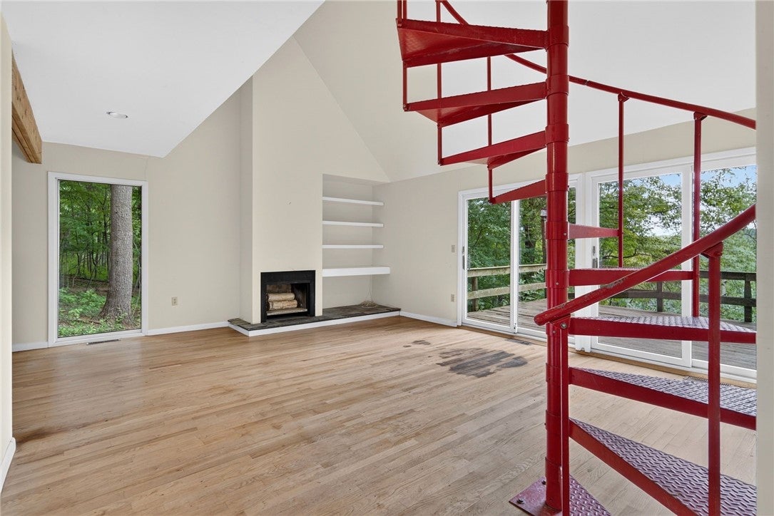 2065 Ellis Hollow Road