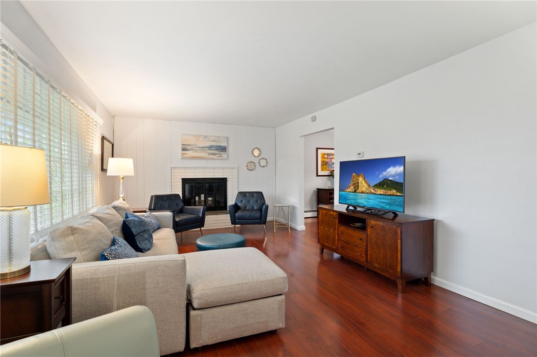 2219 N Triphammer Road, Ithaca, New York image 9