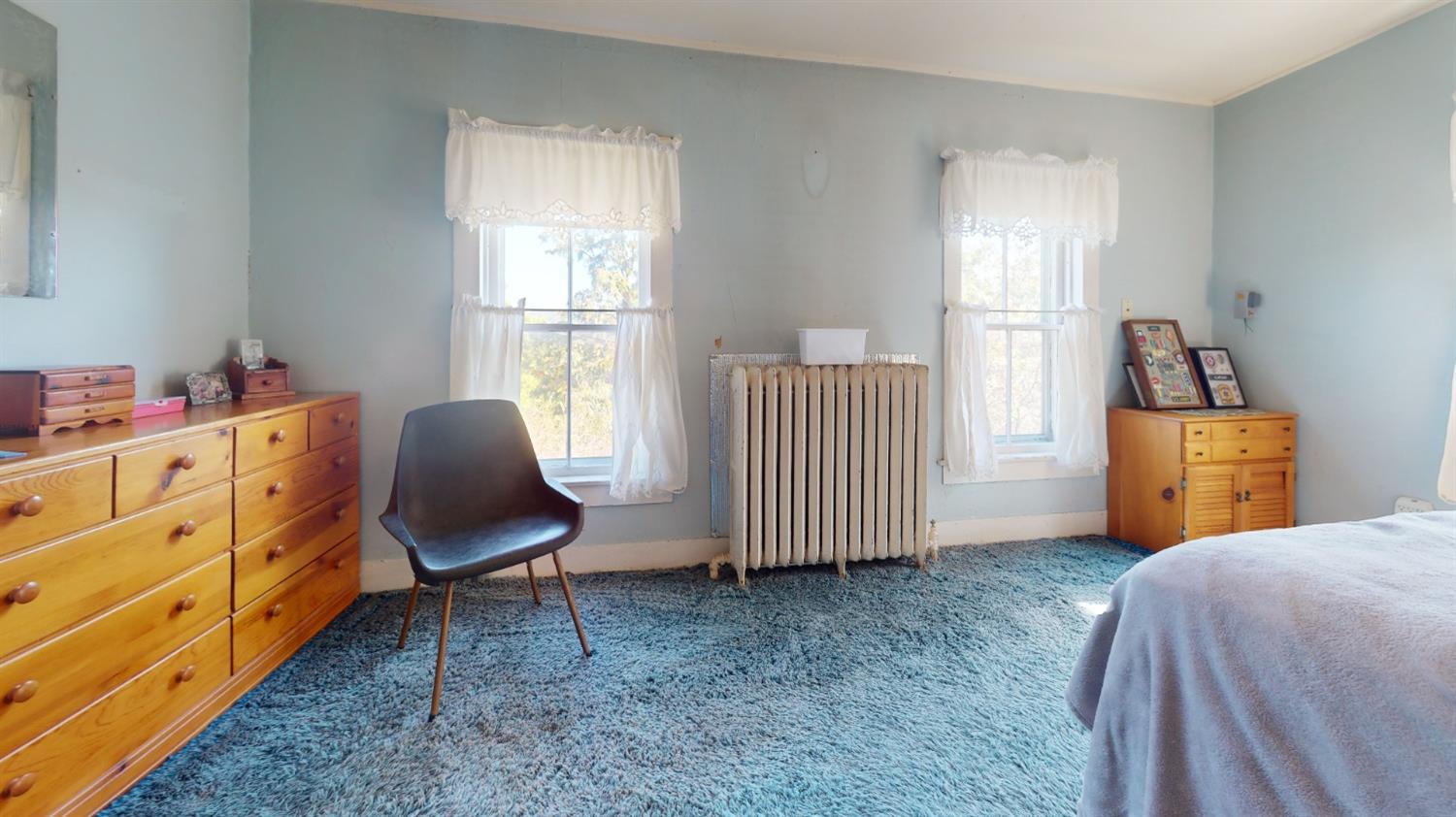 Ithaca, New York 14850, United States, 4 Bedrooms Bedrooms, ,1 BathroomBathrooms,Residential,Pending,69908