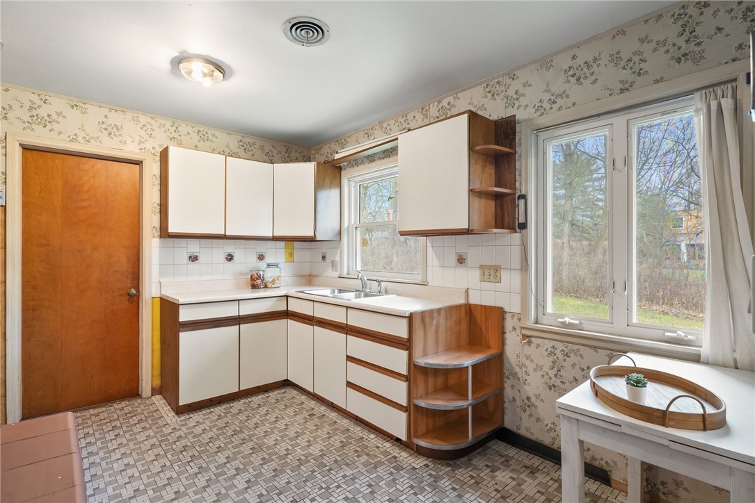 719 Hanshaw Road, Ithaca, New York image 11