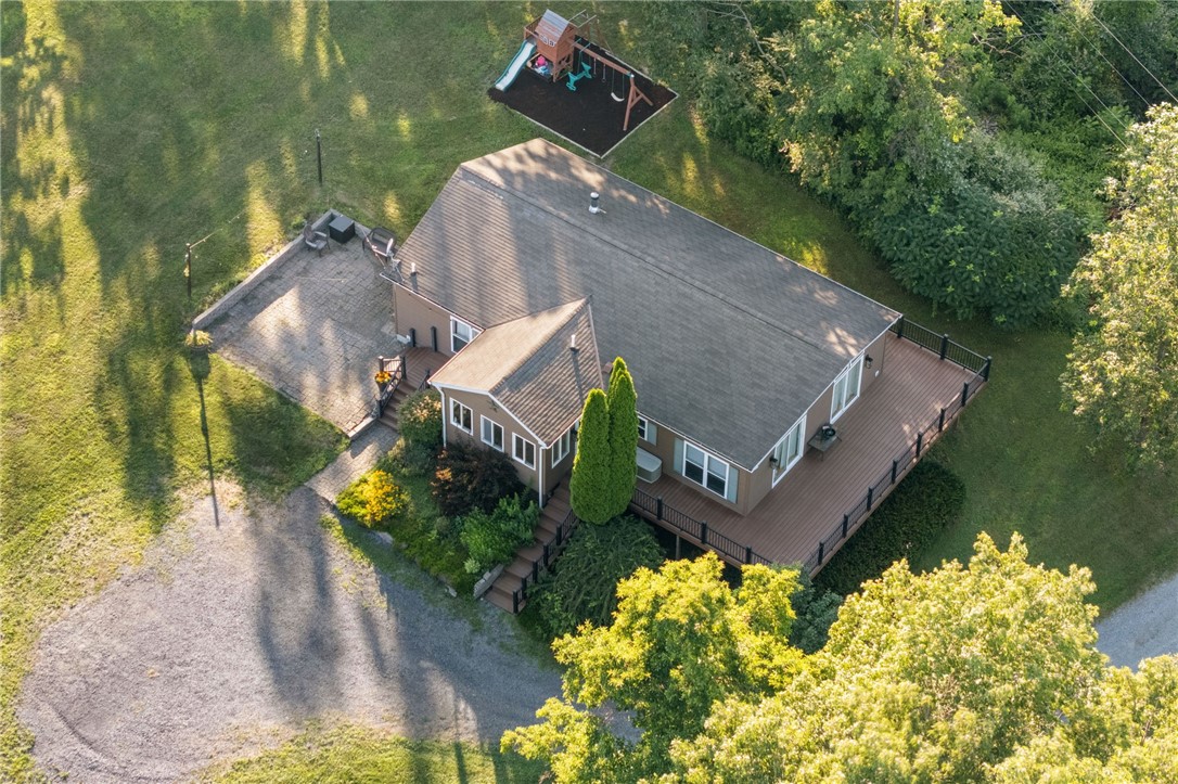 4460 Green Point Road