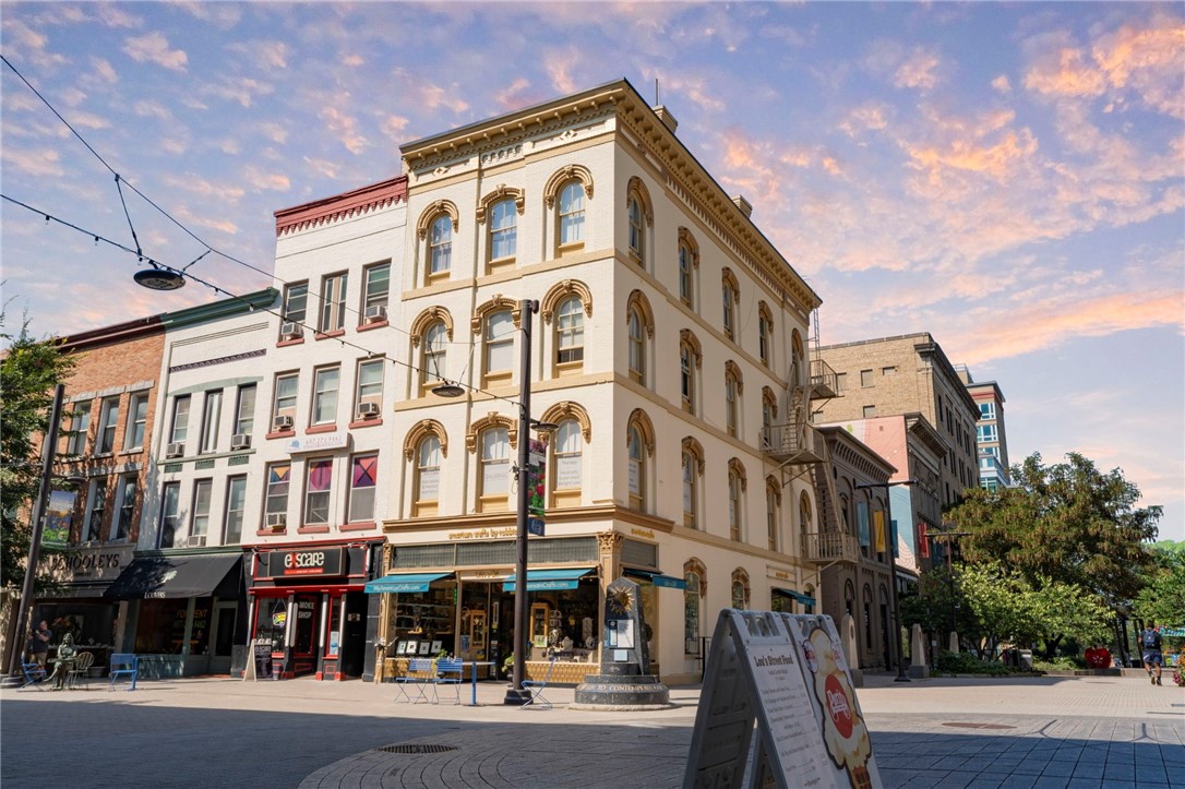158 E State