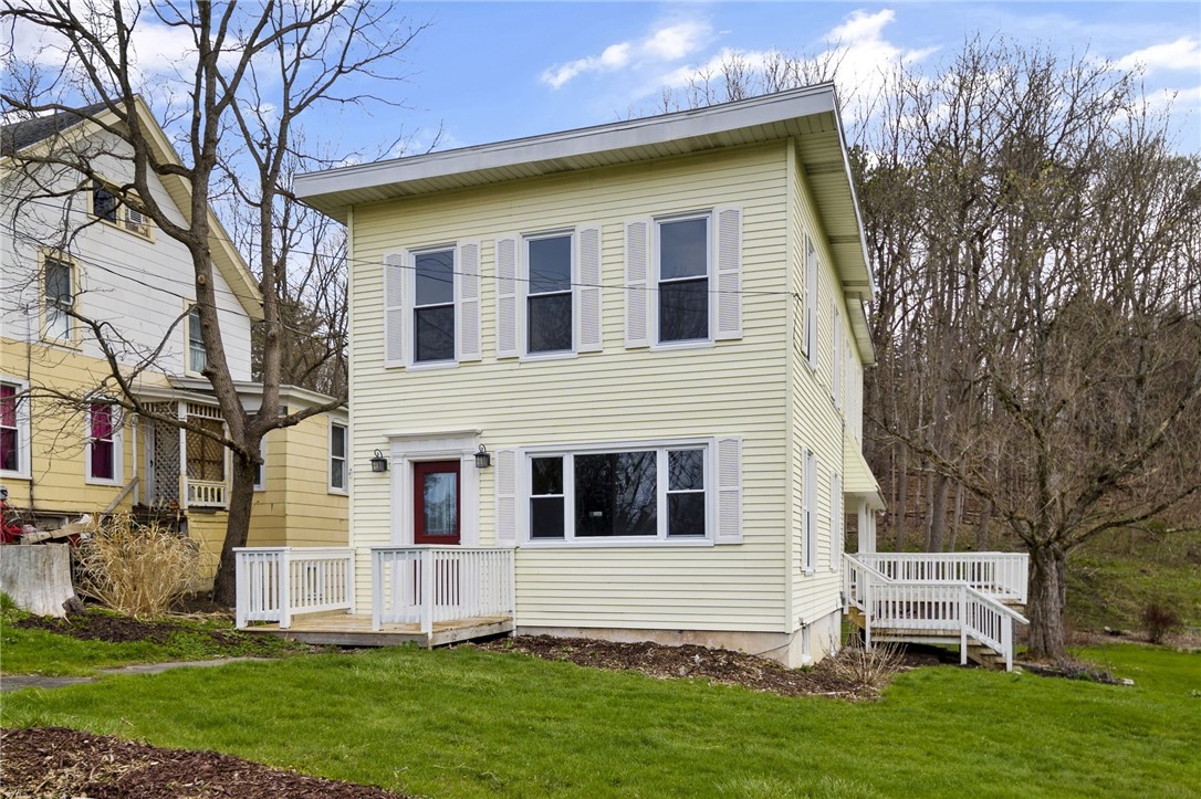 107 Barrows Street, Groton, New York image 1