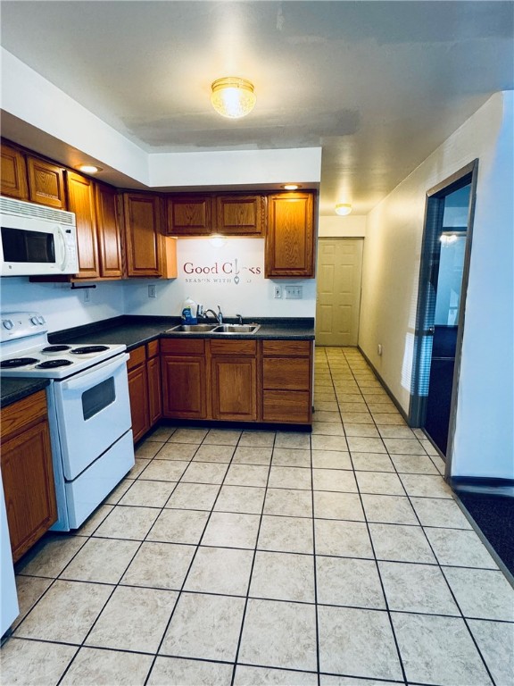 Newfield, New York 14867, United States, 1 Bedroom Bedrooms, ,1 BathroomBathrooms,Residential,Active,190489