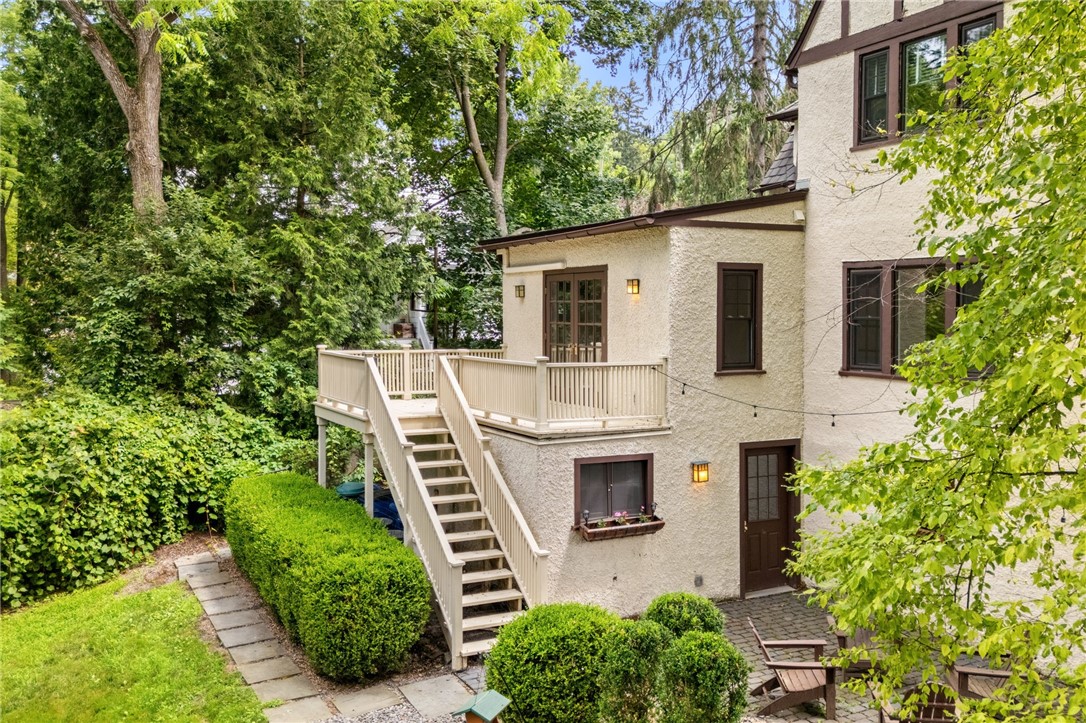 420 Hanshaw Road