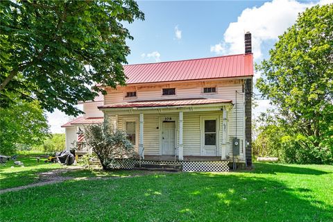 Multifamily For Sale - 108 Davis Road<br/> Lansing, NY 14882